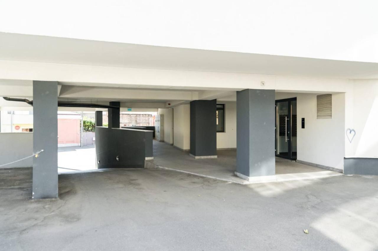 Carol New Building With Balcony Apartment Bucharest Exterior photo